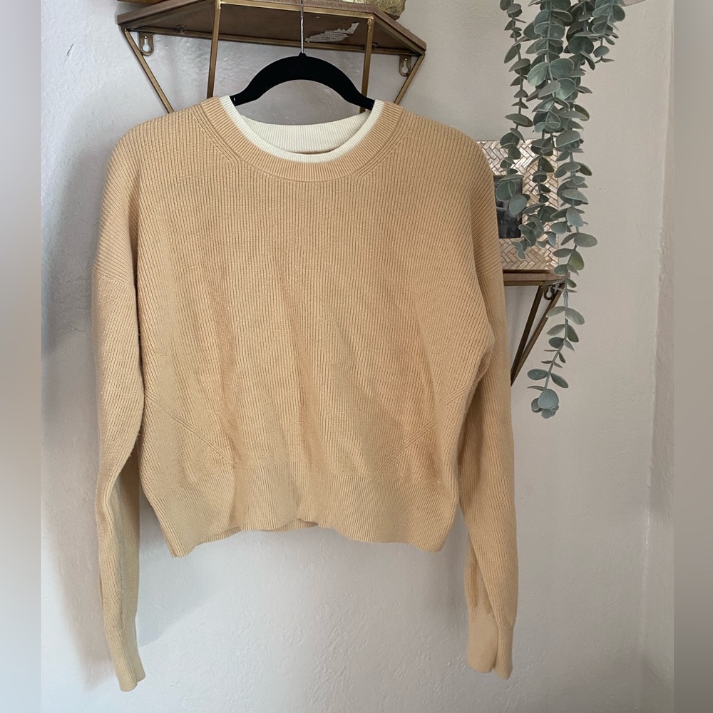 Lululemon Two Tone Knit Crewneck Sweater